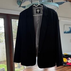 a new day Black blazer  - Classic Single-Breasted Design